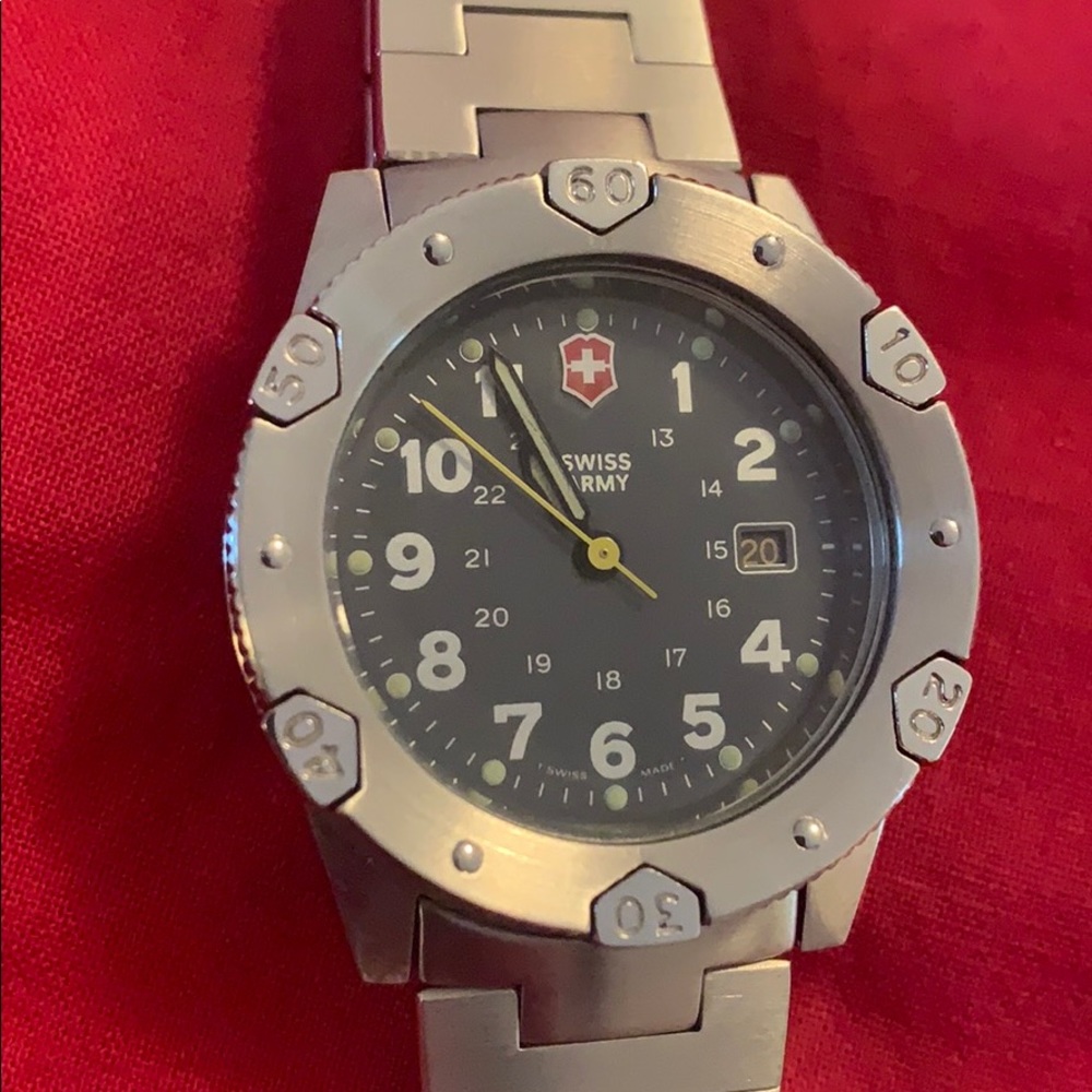 Swiss Army Lancer 200 (32mm)